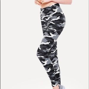 Cute Camo leggings
